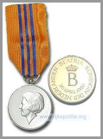 ME Eindhoven Mulder inhuldigingsmedaille Koninklijke medaille(7V)