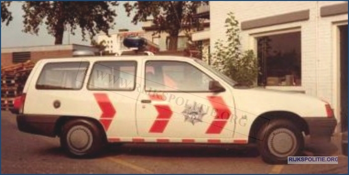 VRTG HSA Opel Kadett (4) bw (7V)WM