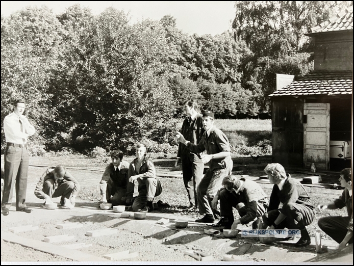 OPLS Horn 1975 klasC Labruyére  D2 (9)(7V)