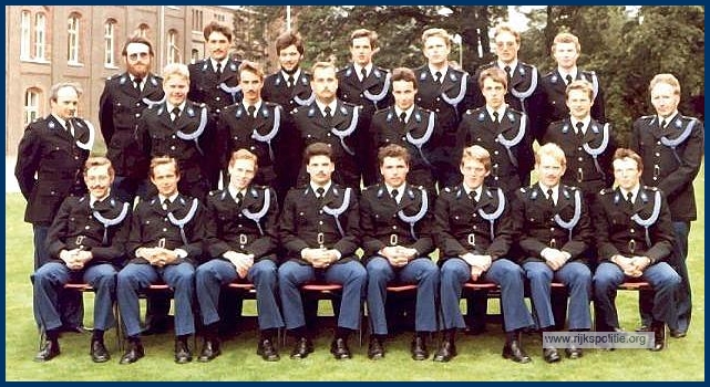 VKG Roermond Gommans 1979 Beediging klas (namen)2(7K)