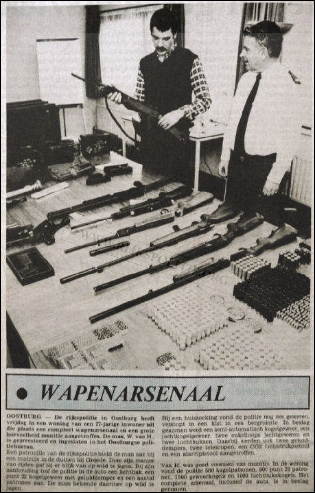 GRP Ooostburg WZV Meeuwen Louwerse en Davidse bij wapenvondst 1984