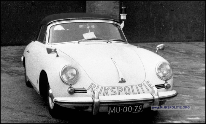 Porsche 356 2713 63 MU 00 79 12.01   (44) Fred bw(7V)