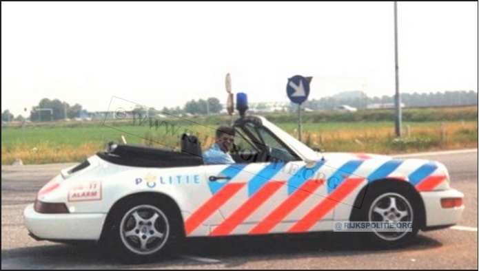 Porsche 911 12.43 93 GV JV 06 Rob Meerbeek rm  bw(7V)