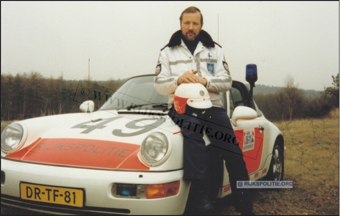Porsche 911 12.49 92 DR TF 81 Woltil 1992  bw (7V)