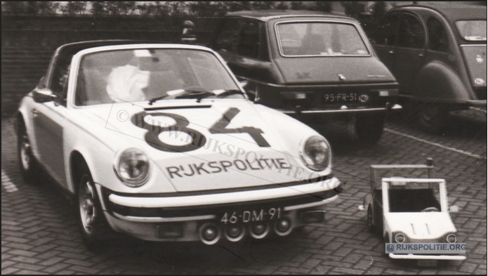 Porsche 911 12.84 74 46 DM 91 pm  bw(7V)