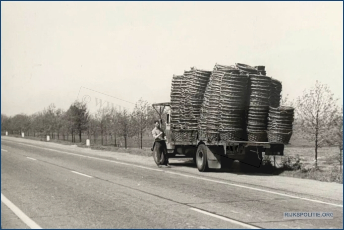 VKS Bilthoven Archief de Groot SBV Stuttgart (9) bw (7V)