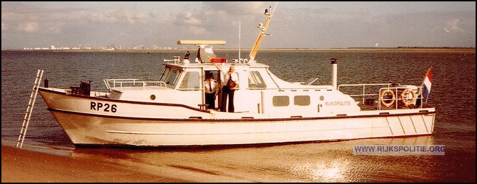 RPtW Vlissingen VM15 Boot RP26 2 P26 1977 4 Wim en Levien vdMeer bw(7V)