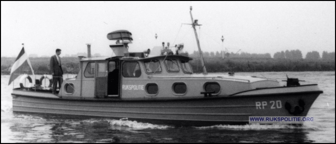 RPtW Boot RP20 4 Nijmegen Duys 1960 RP20 4 Loevenstein bw(7V) (2)