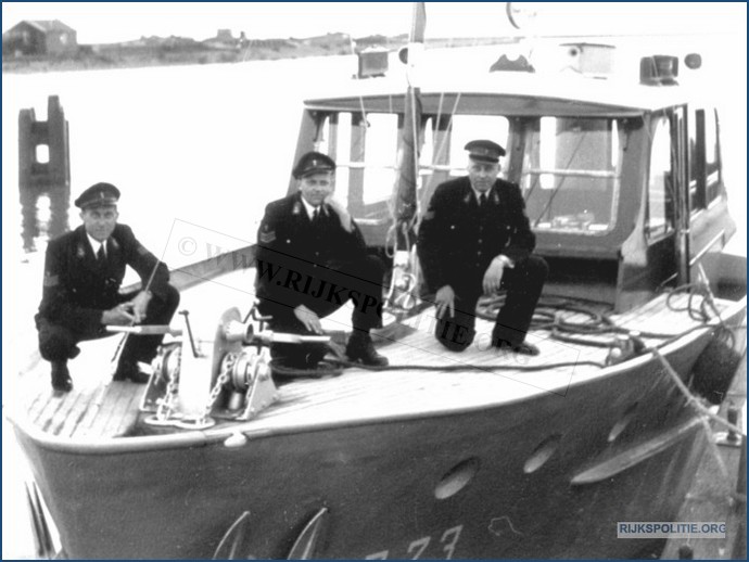 RPtW Vaartuigen RP23 3 RP75 1 GRP AV20 1957 Enkhuizen Archief Duys 1  bw (7V)