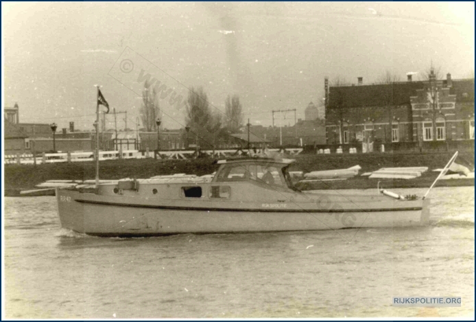 RPtW Boot RP47 1 NPM (7V)WM