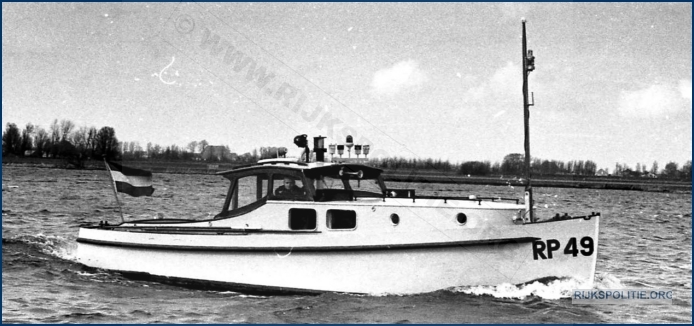 RPtW Boot RP49 1 sneek cSpits (2) bw (7V)WM