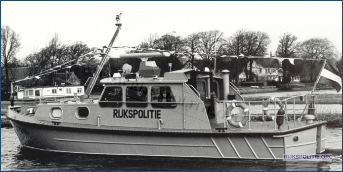 RPtW Boot RP68 2 P68 1 NPM bw (7V)WM